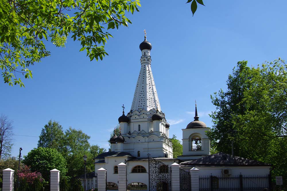 Храм Покрова Пресвятой Богородицы в Медведкове