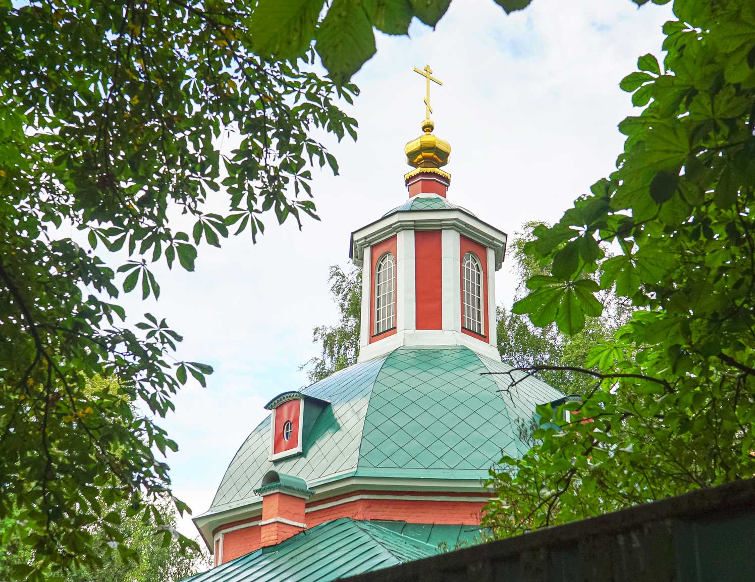 Храм Живоначальной Троицы
