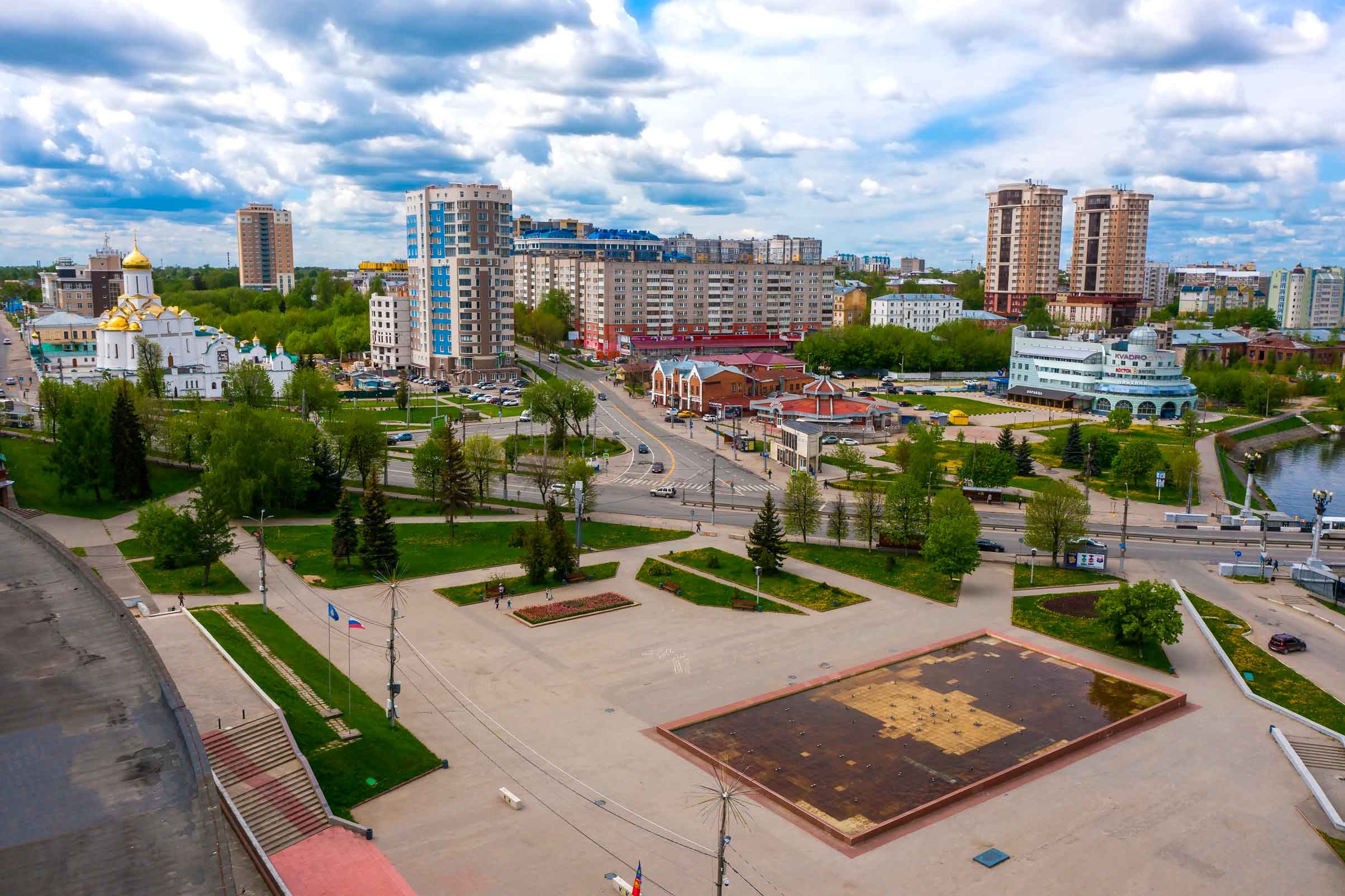Площадь Пушкина