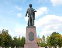 Репинский сквер
