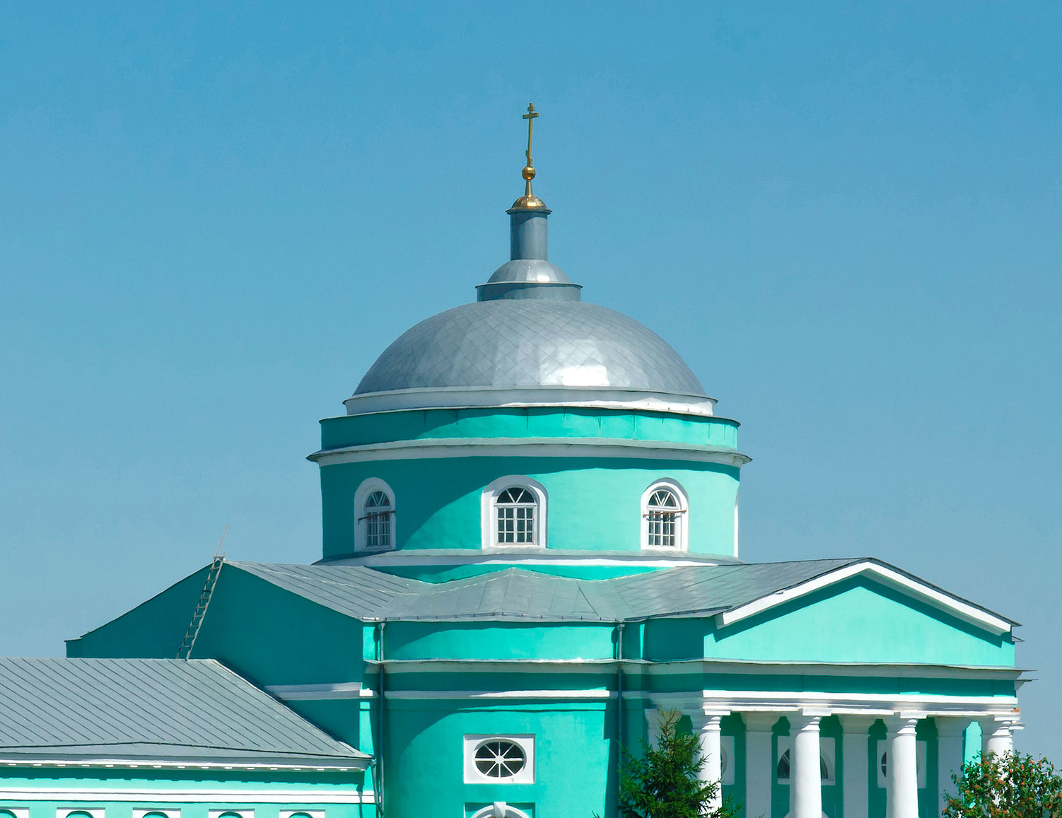 Церковь Сергия Радонежского в Выездном