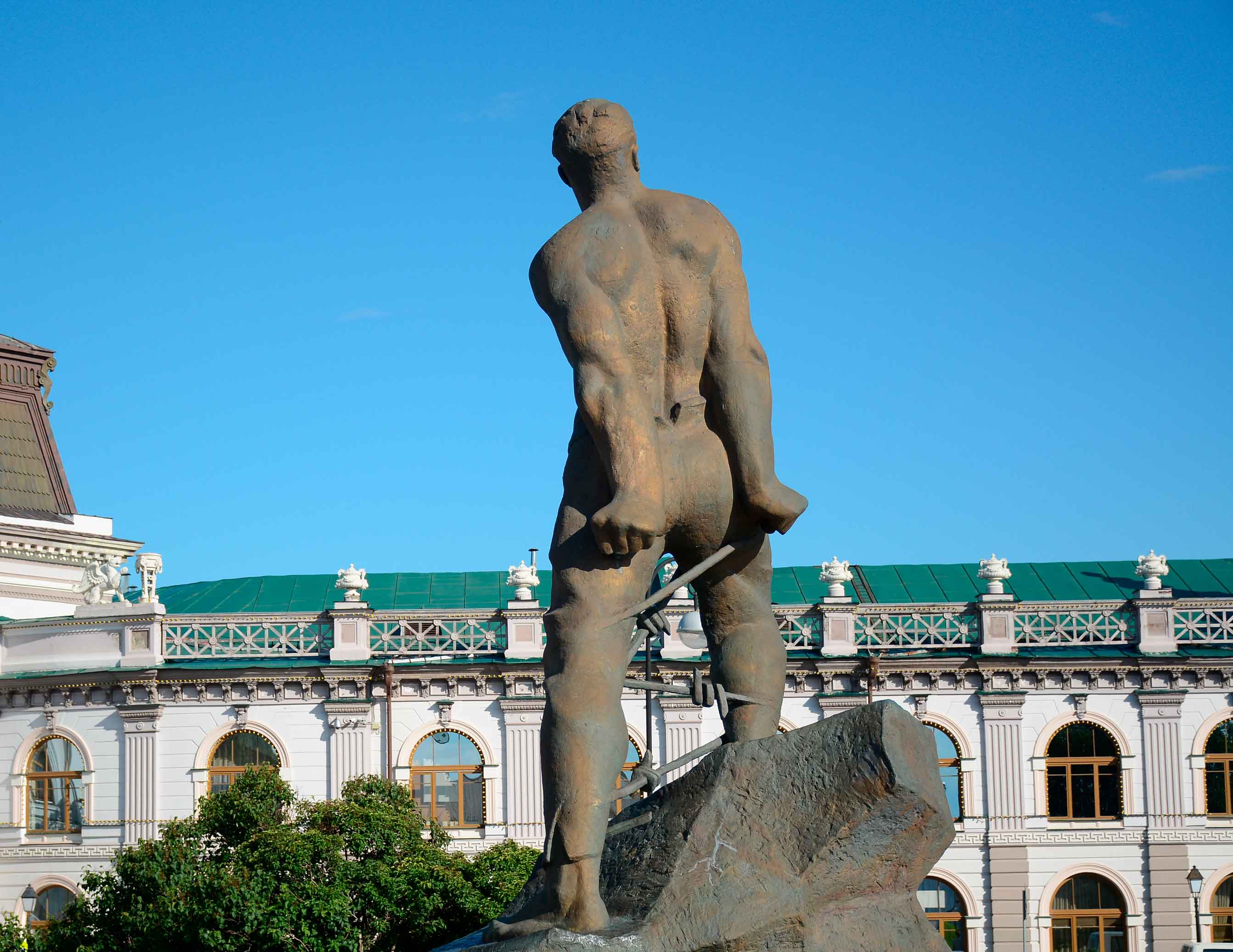 Памятник Мусе Джалилю