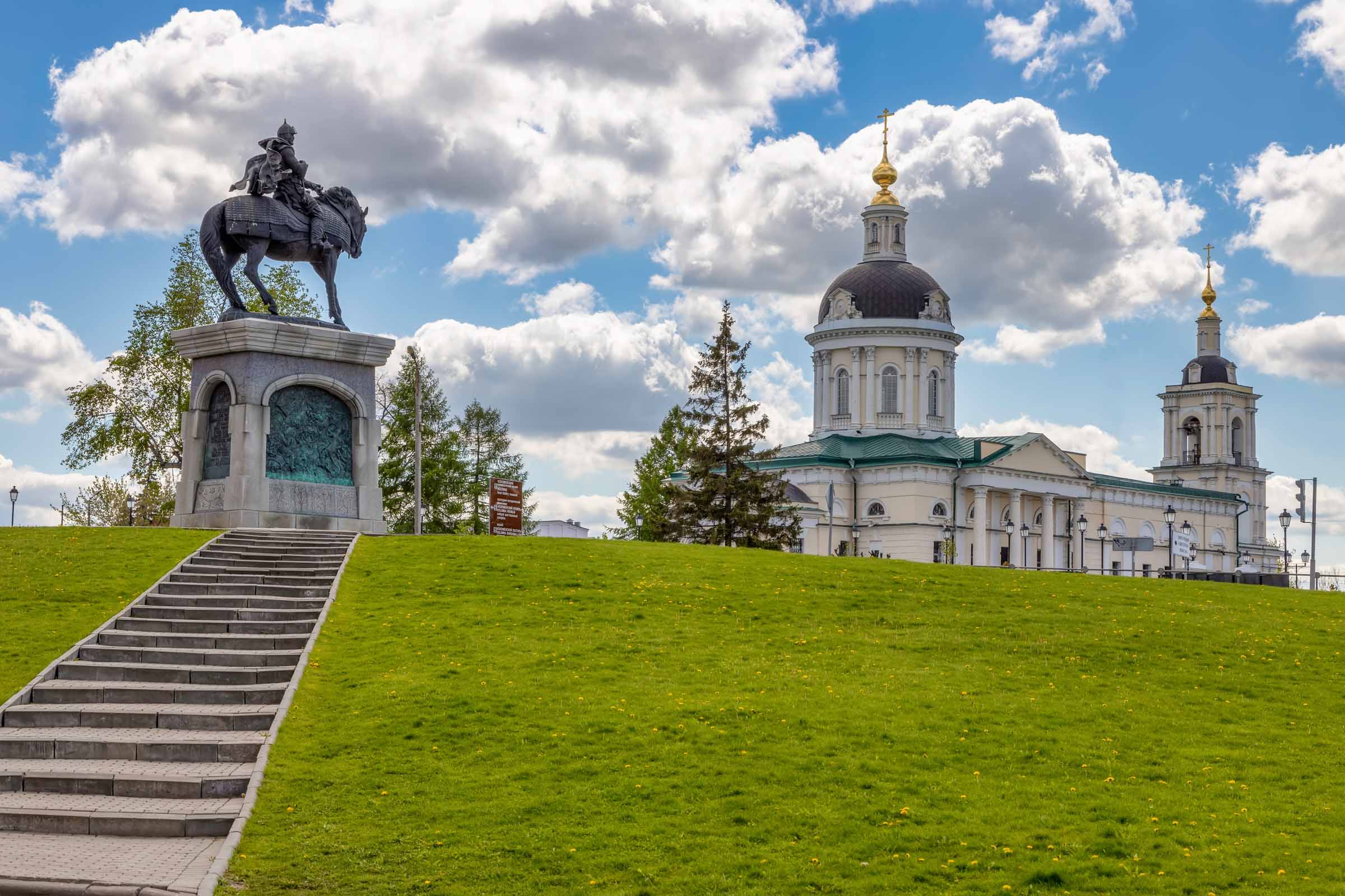 Михаило-Архангельский храм