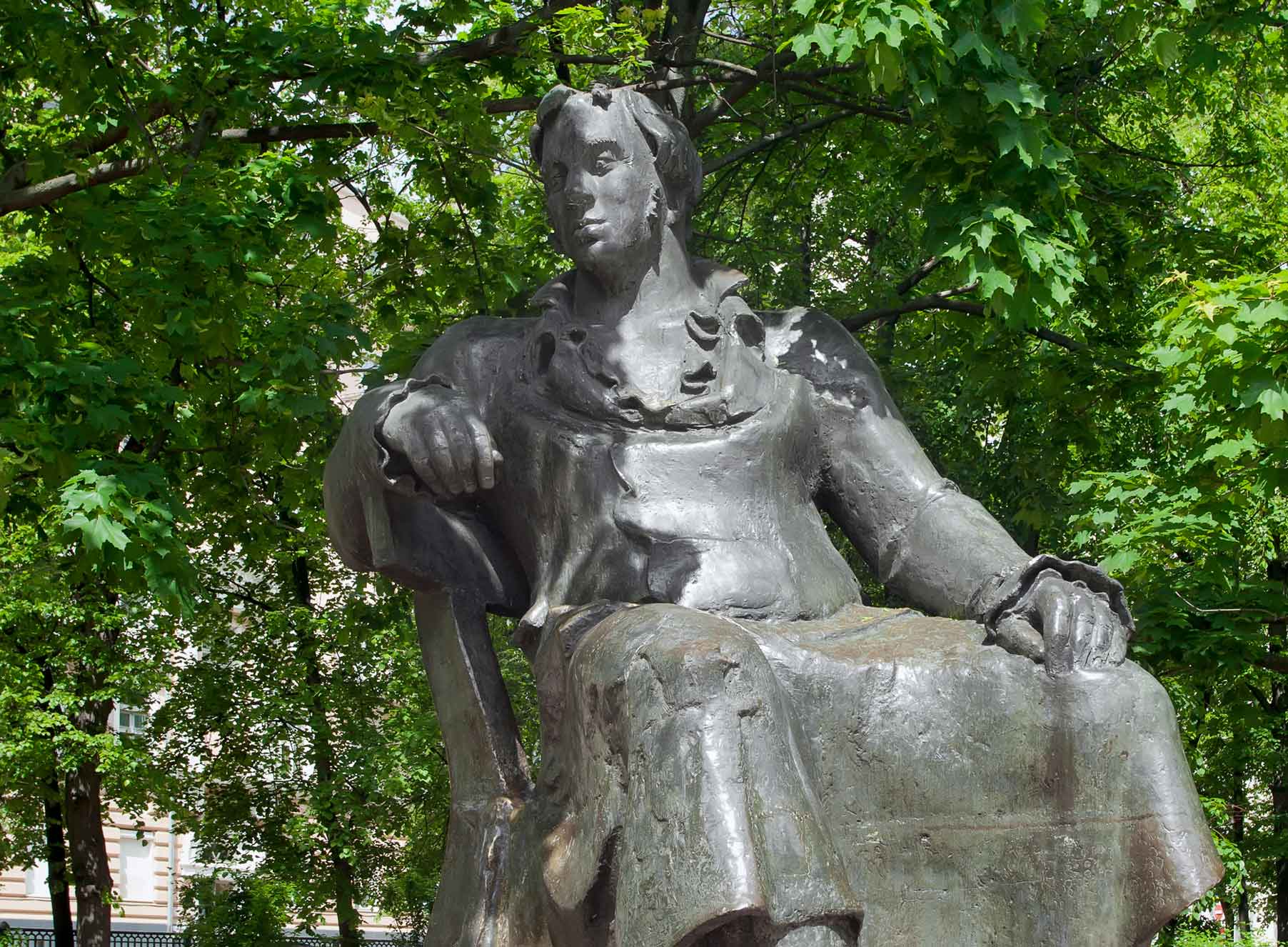 Памятник Крылову