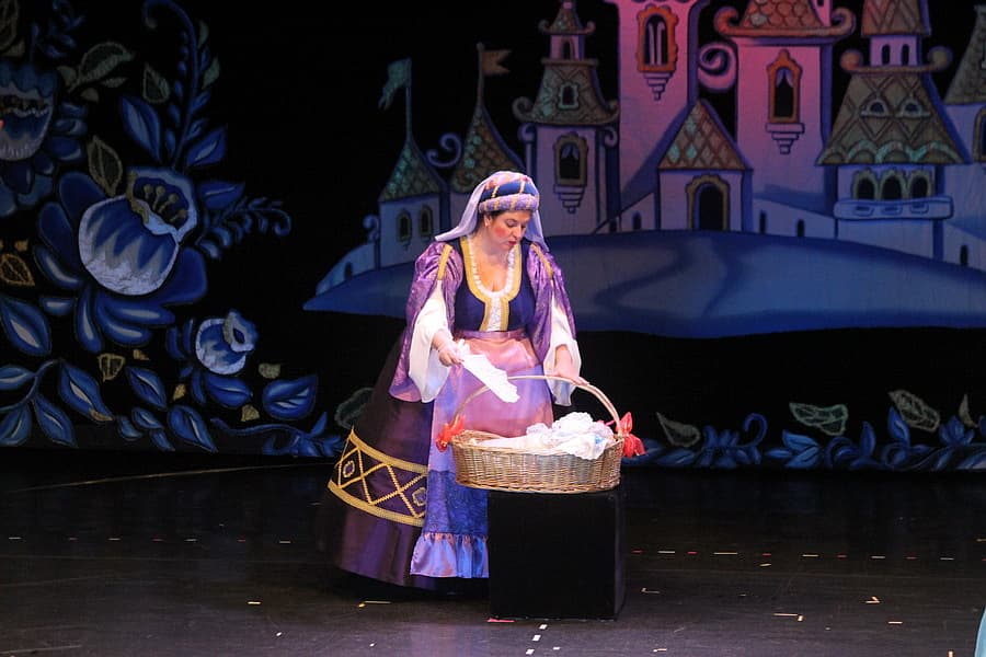Аленький цветочек