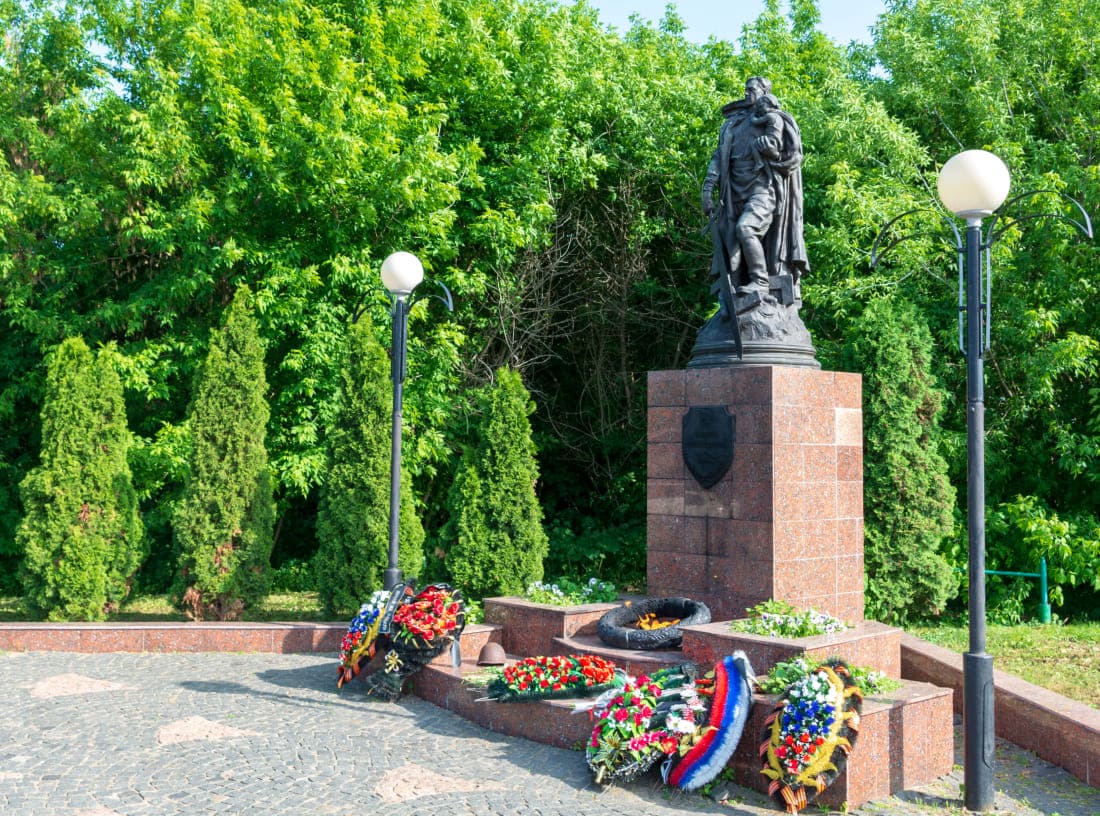 Памятник «Воину-освободителю»