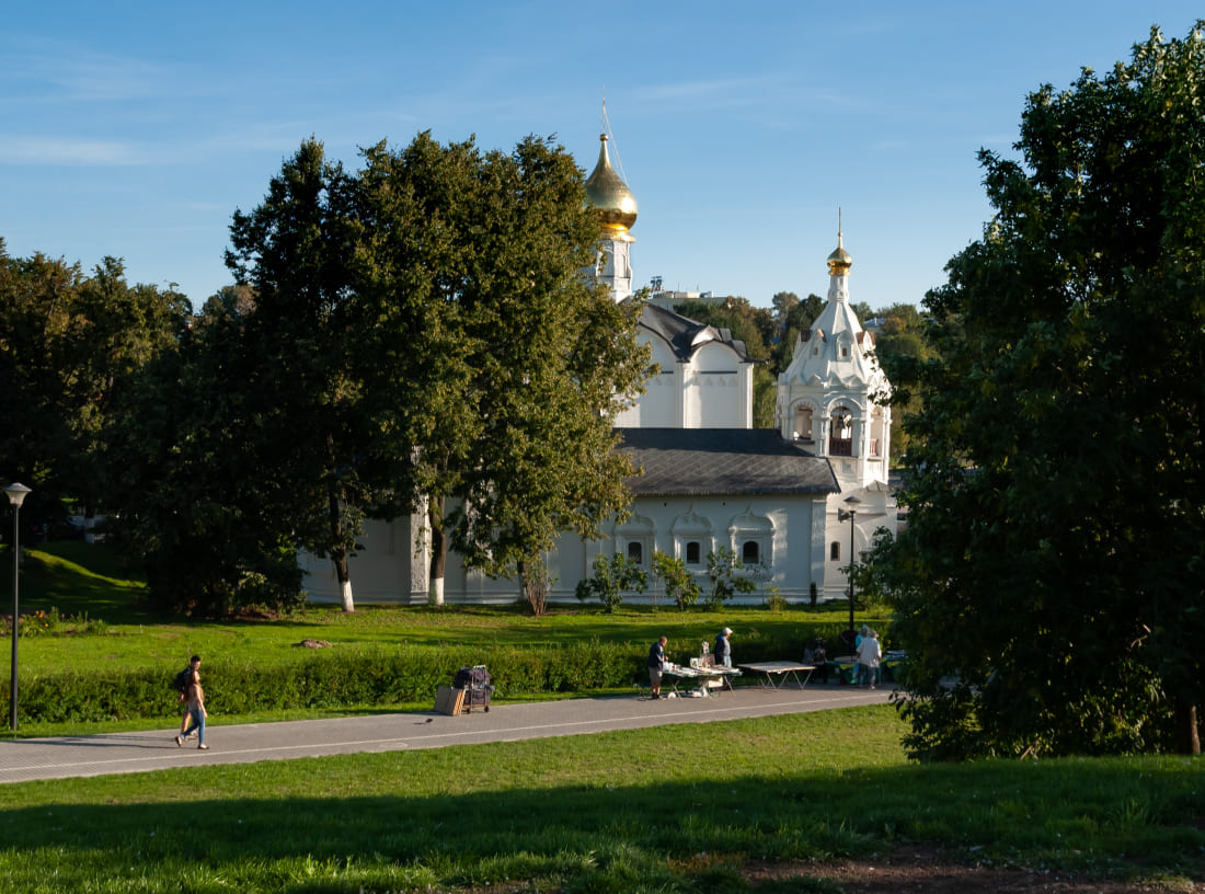 Пятницкая и Введенская церкви