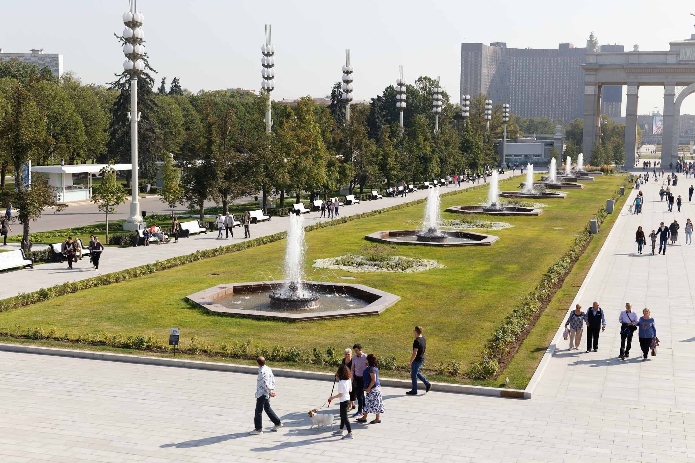 Центральная аллея ВДНХ
