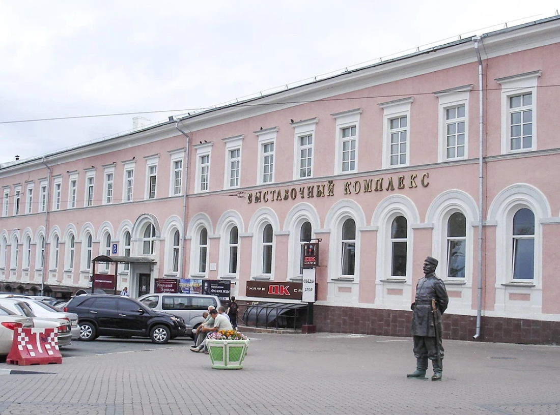 Верхнебазарный торговый корпус