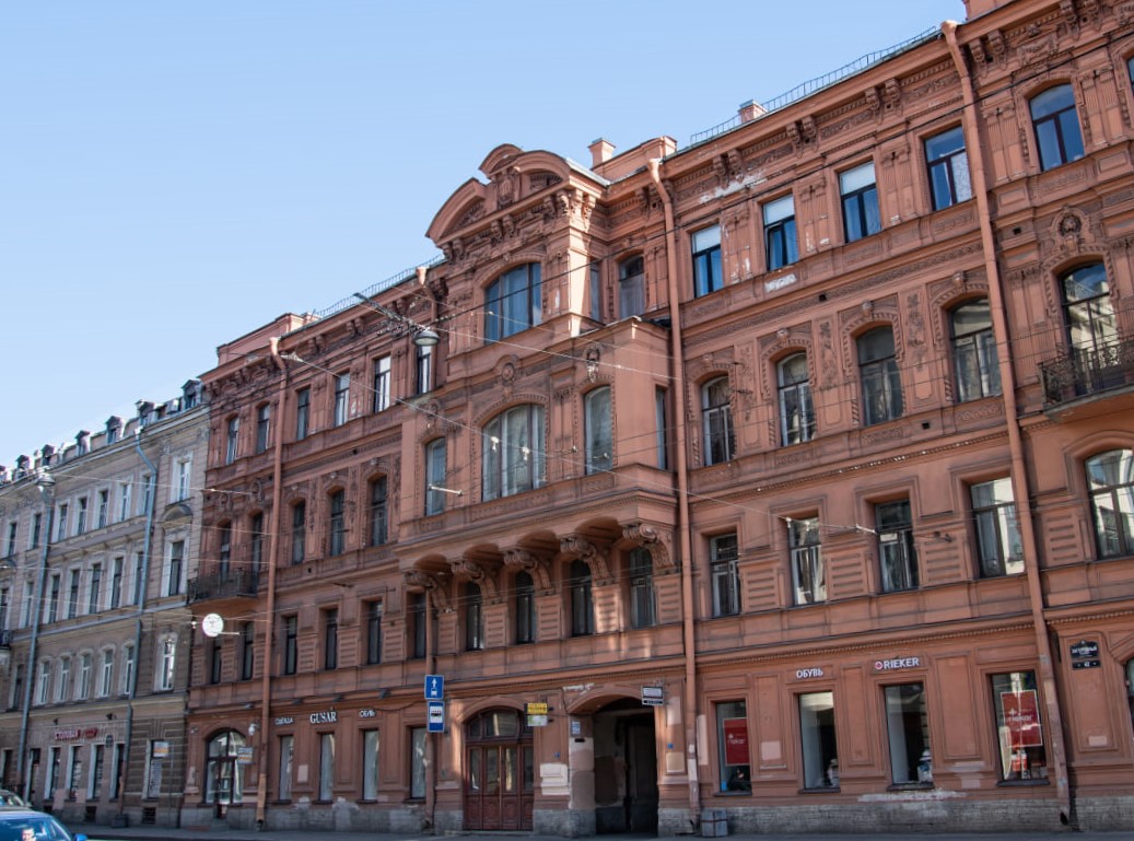 Доходный дом В.Е. Петрова