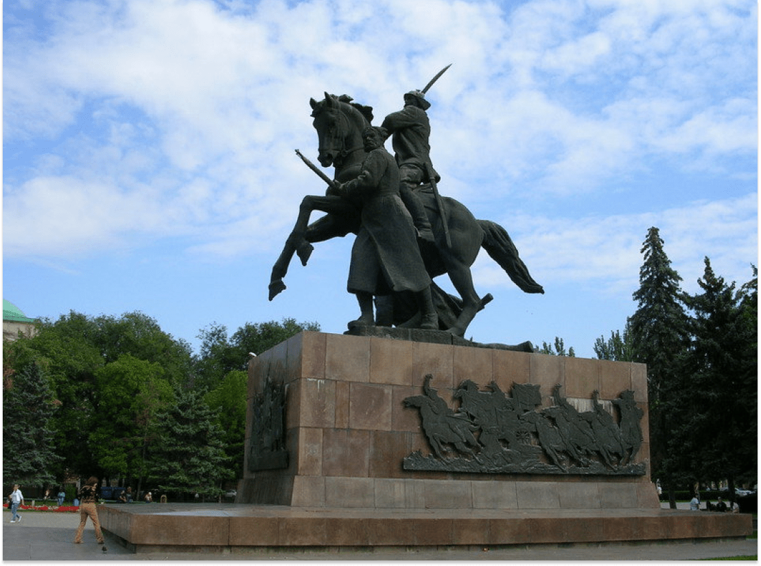 Площадь Советов