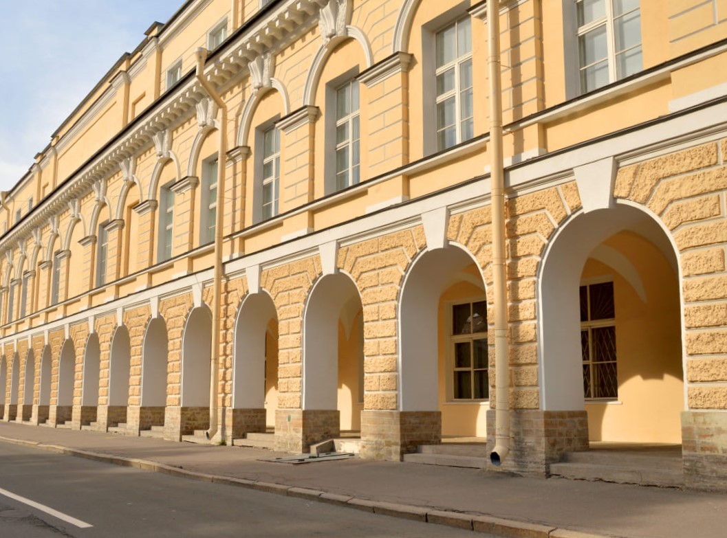 Новобиржевой Гостиный двор