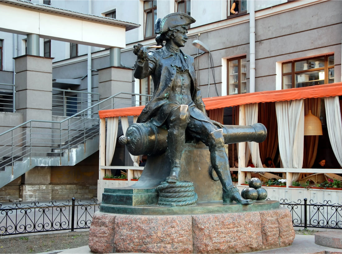 Памятник пушкарю Василию