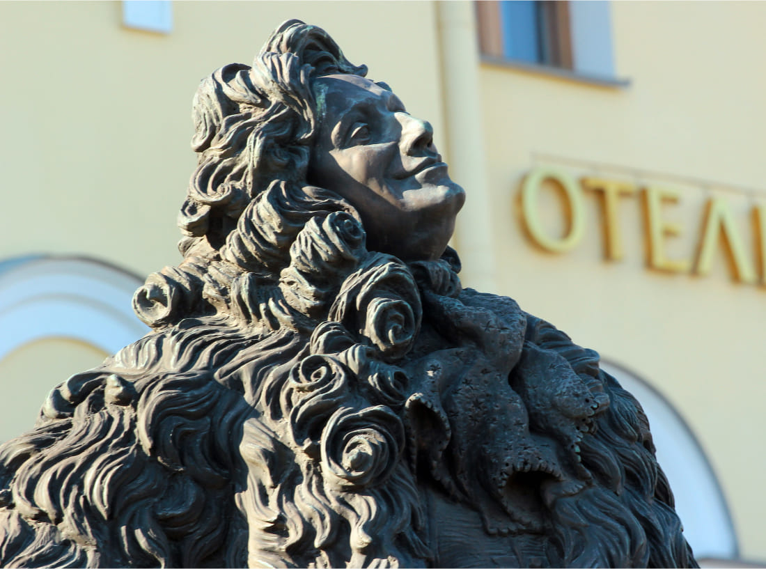 Памятник Доменико Андреа Трезини