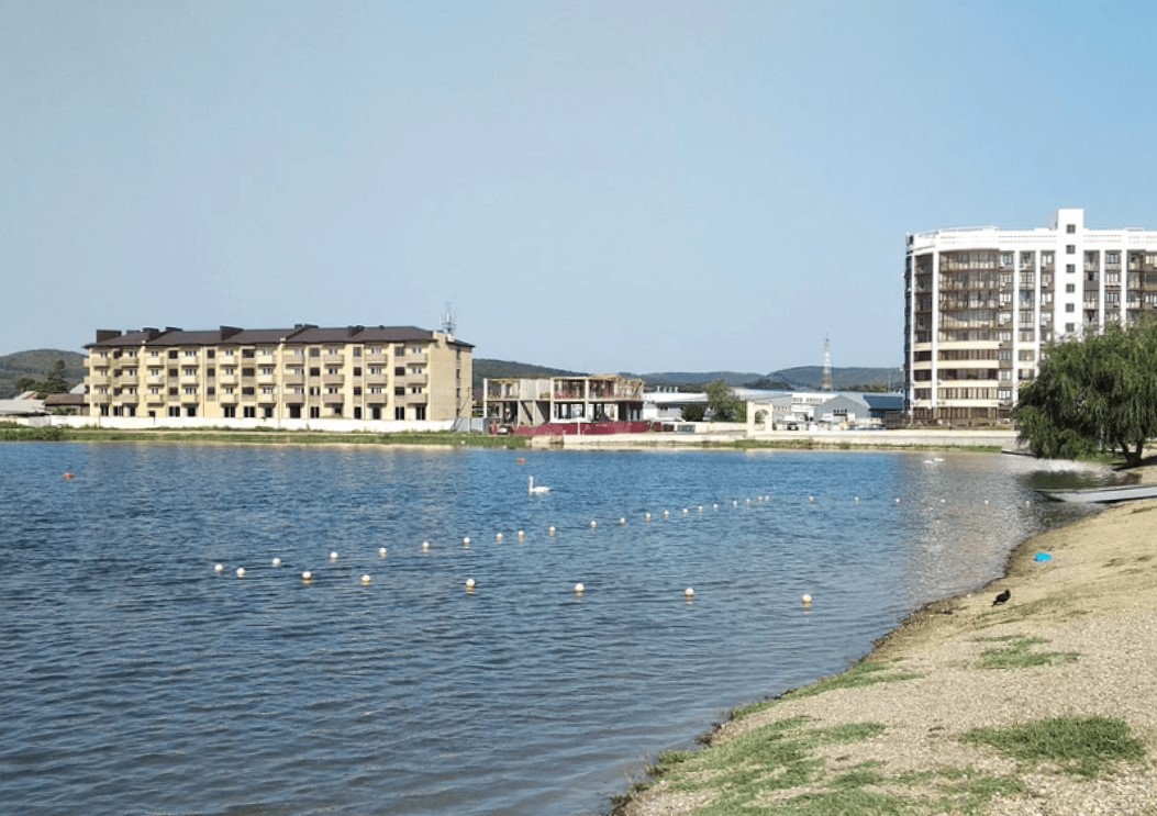Городской пляж Горячего Ключа