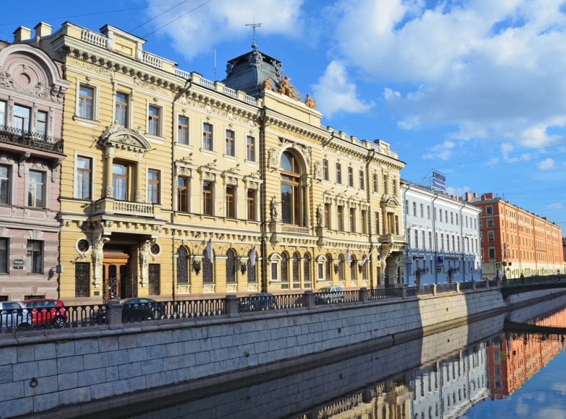Здание Санкт-Петербургского общества взаимного кредита