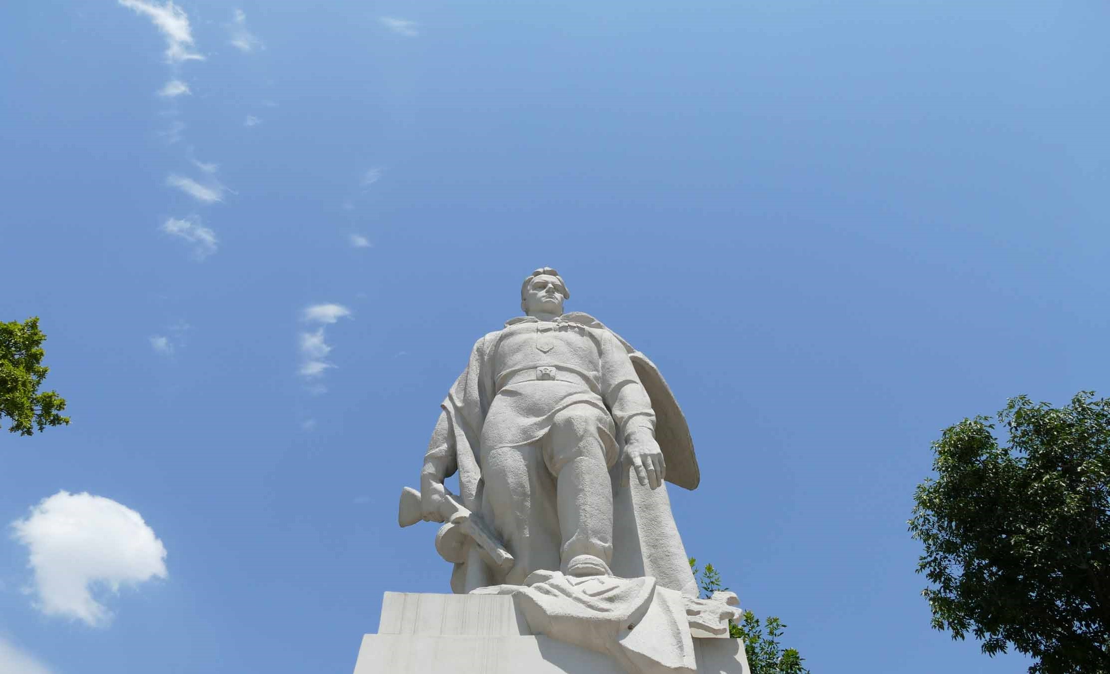 Памятник воинам-освободителям
