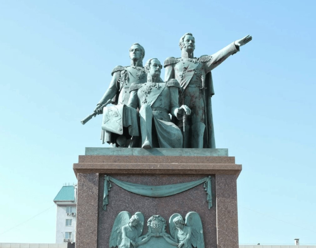 Памятник отцам ― основателям Новороссийска