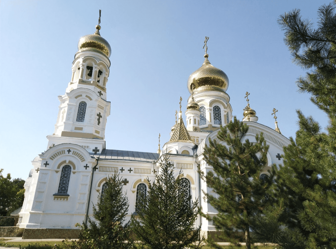 Свято-Успенский храм