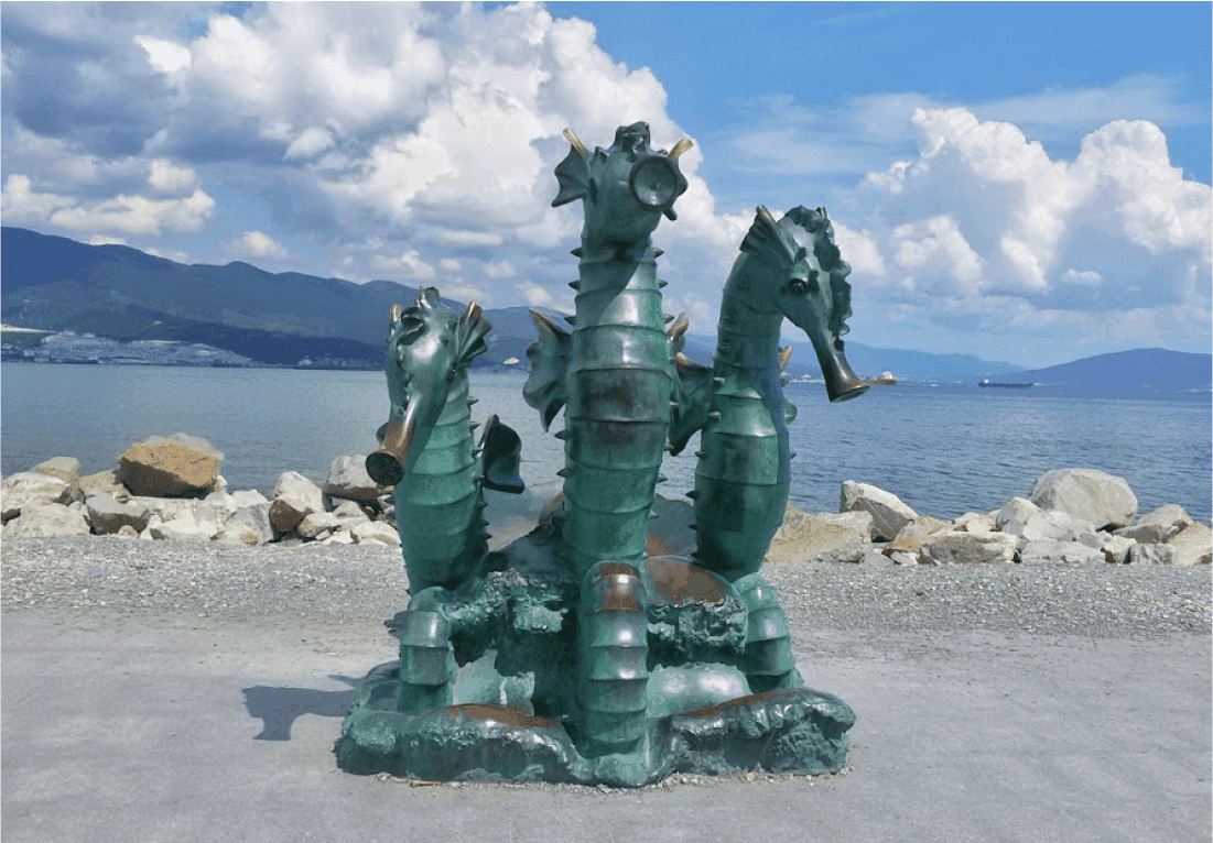 Скульптура «Морские коньки»