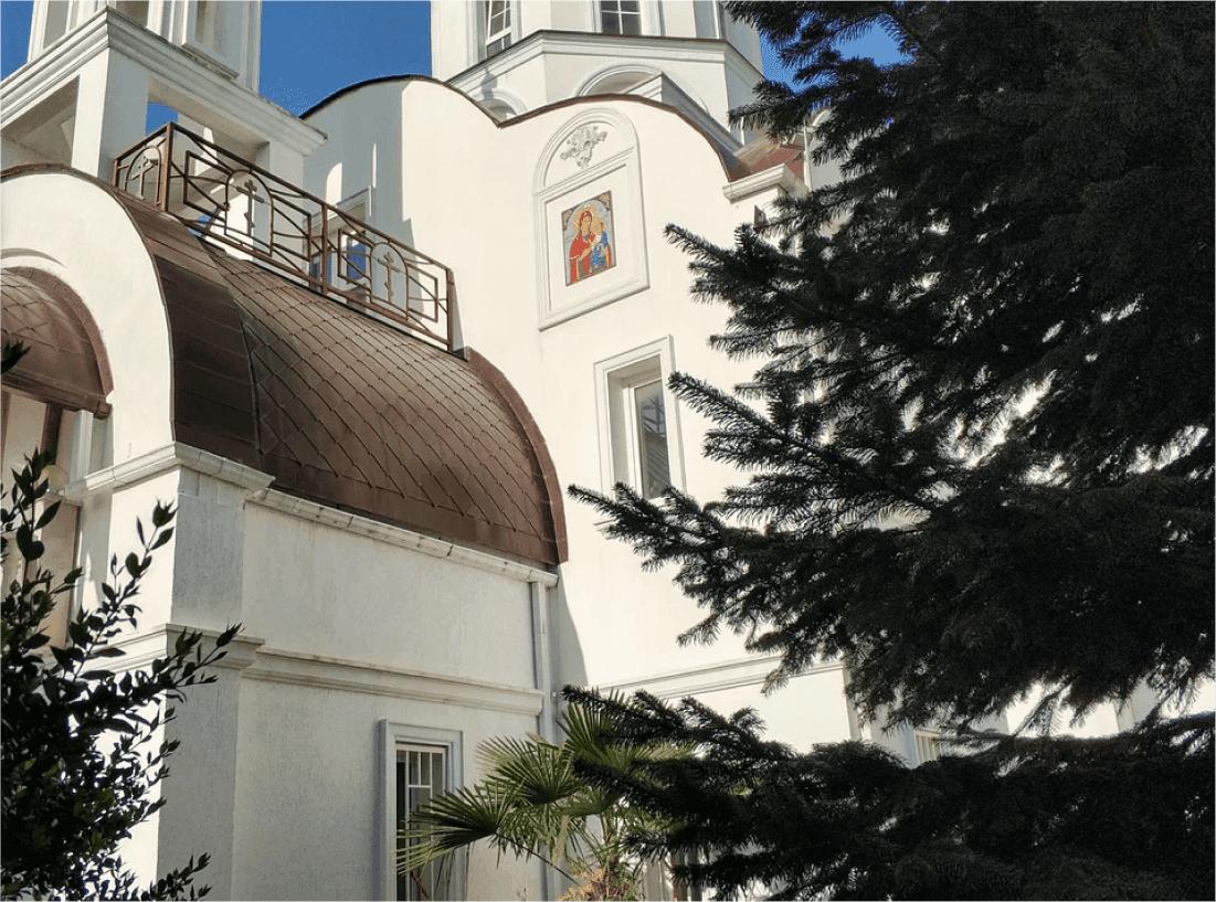 Храм Святой Равноапостольной Нины