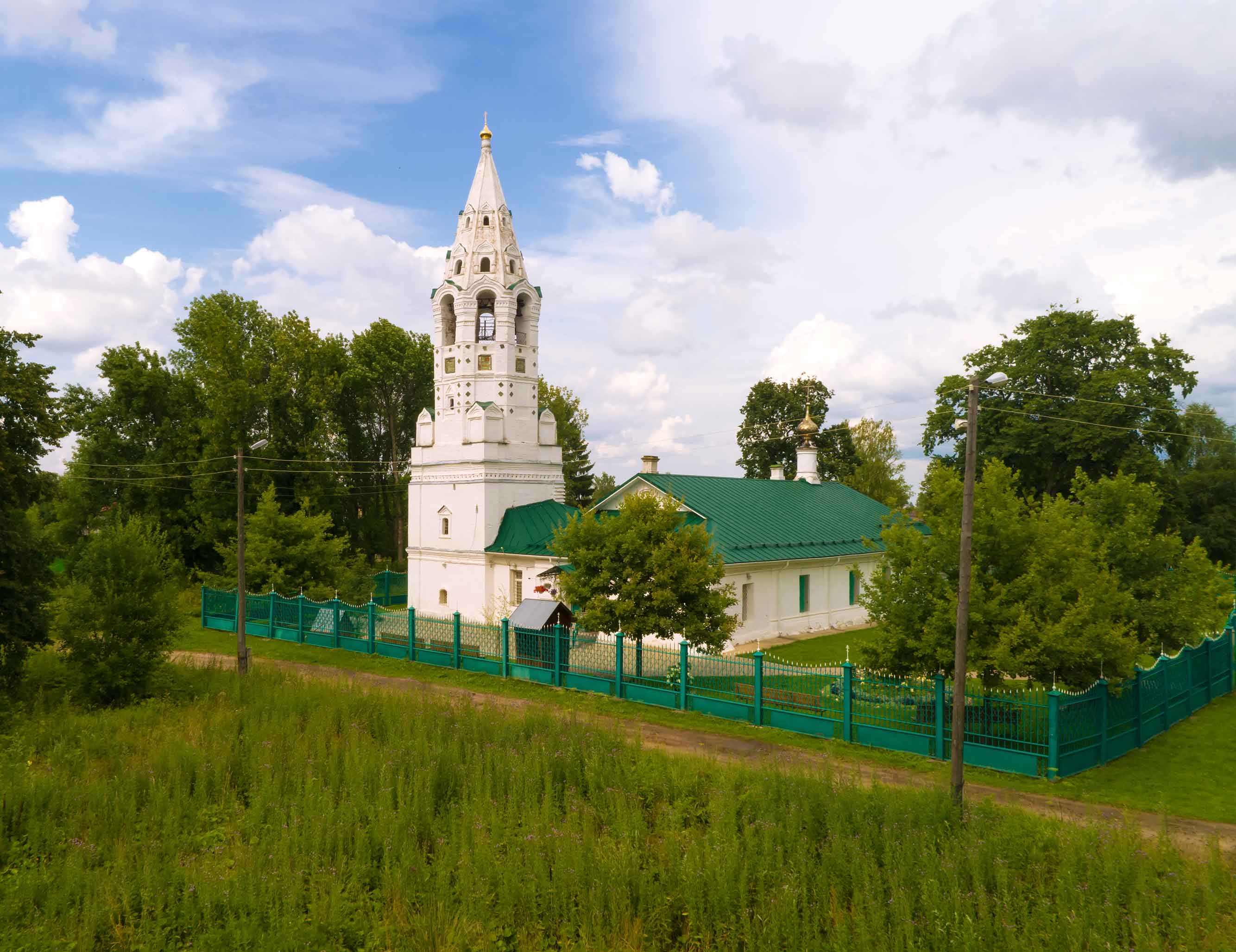 Покровская церковь в Тутаеве
