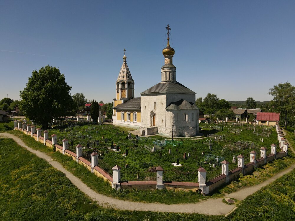Церковь Рождества Богородицы в Городне