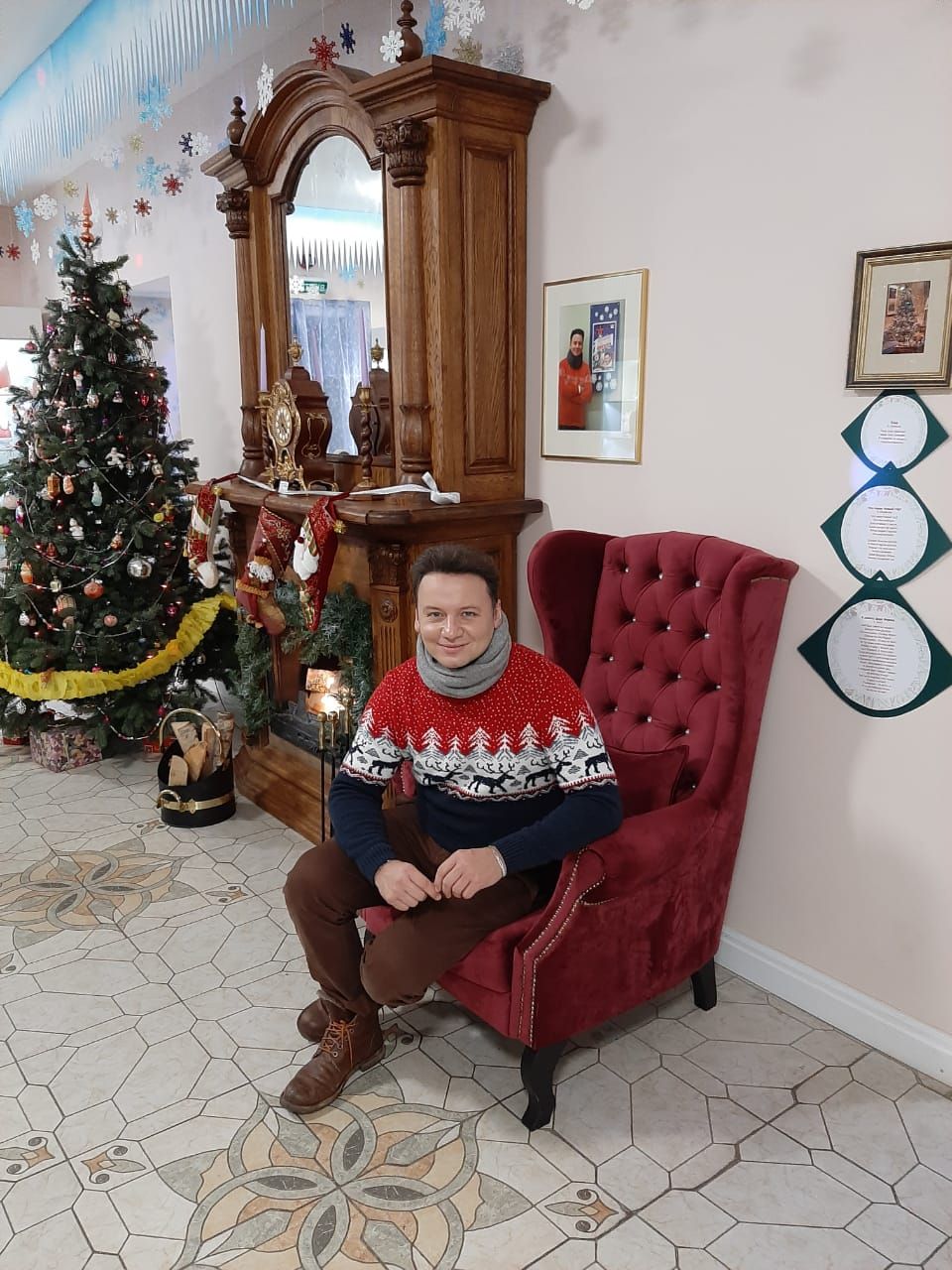Выставка «Новый год — круглый год»