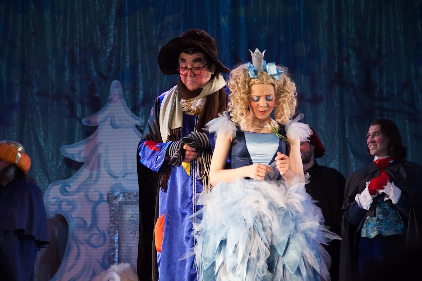Двенадцать месяцев