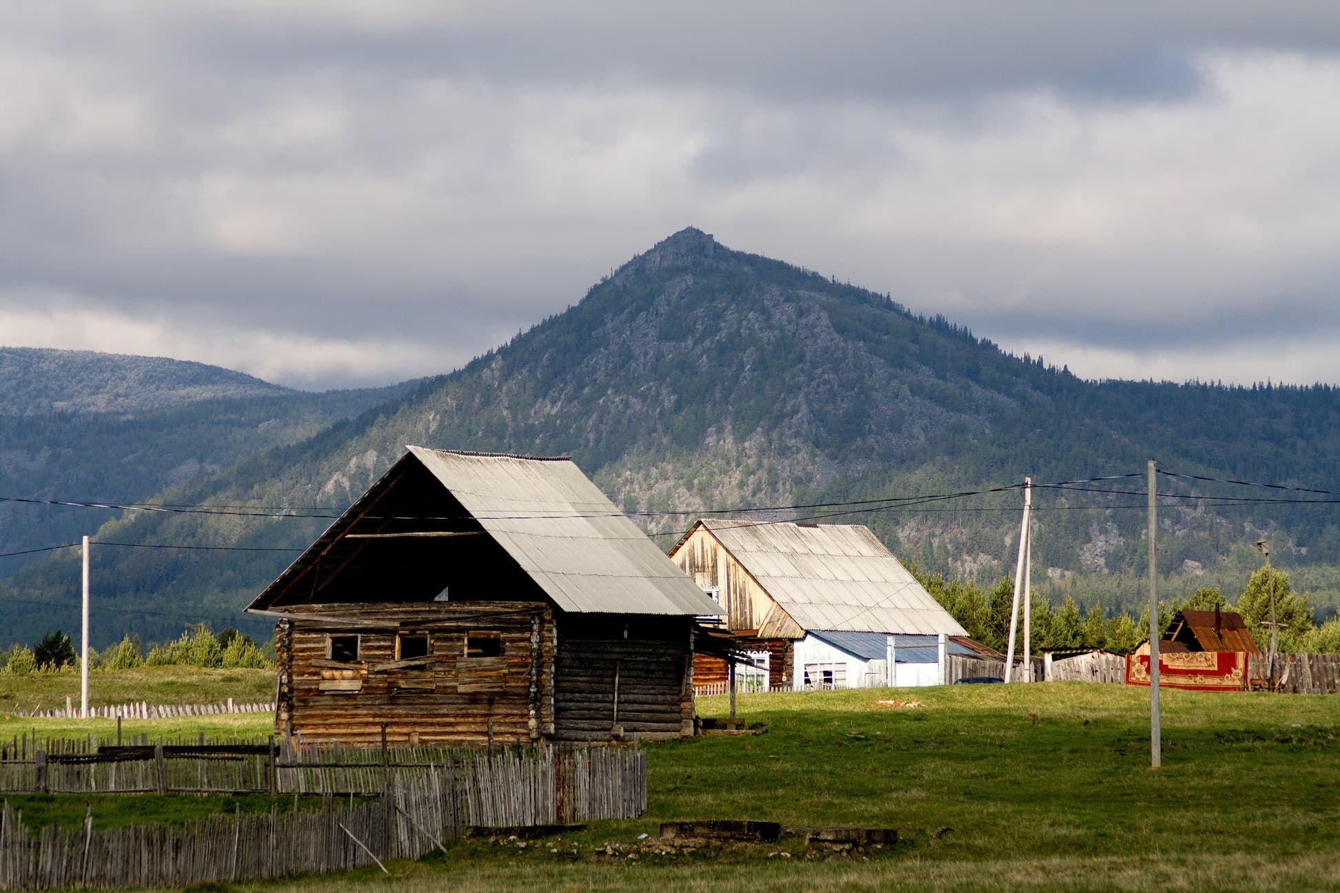 Хребет Кумардак