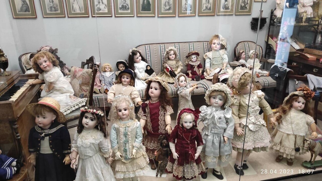 Выставка «Старинные игрушки. Частная коллекция»