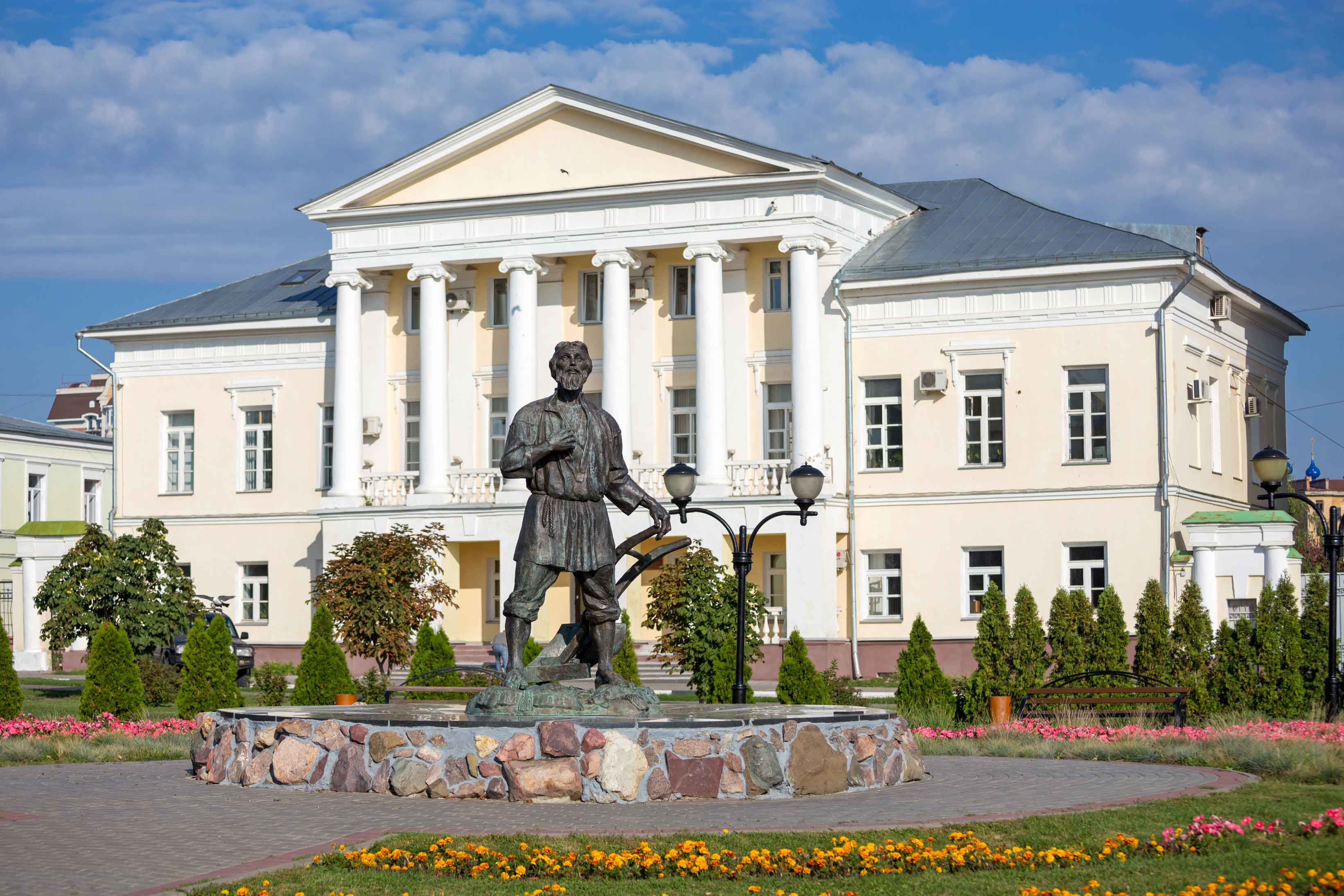 Кронштадтская площадь
