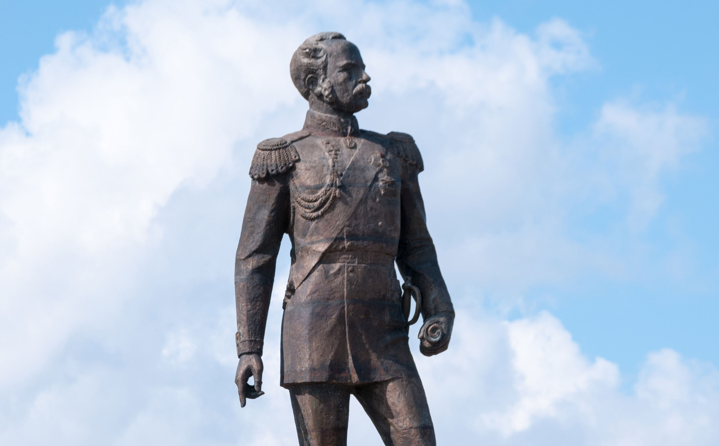 Памятник генерал-губернатору Николаю Муравьеву-Амурскому
