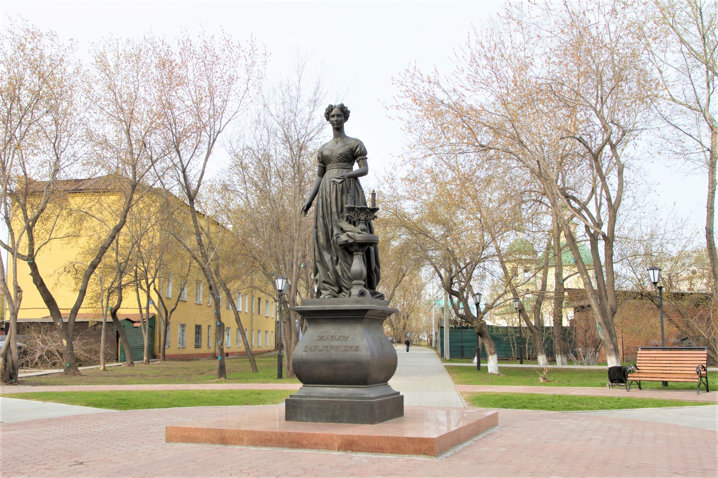 Памятник женам декабристов