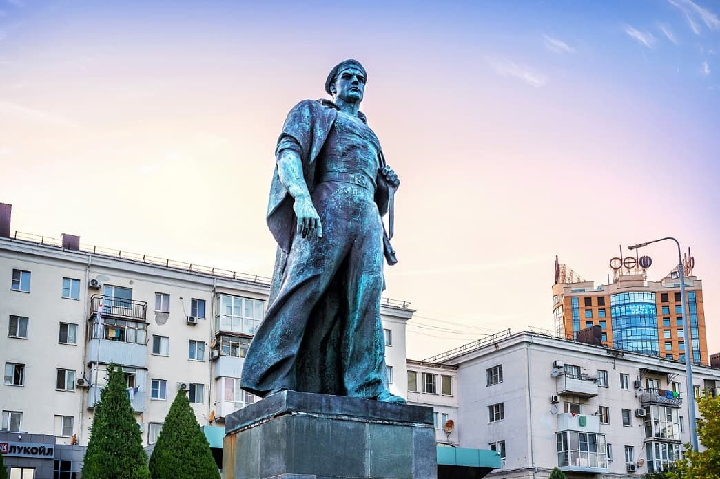 Памятник «Неизвестному матросу»