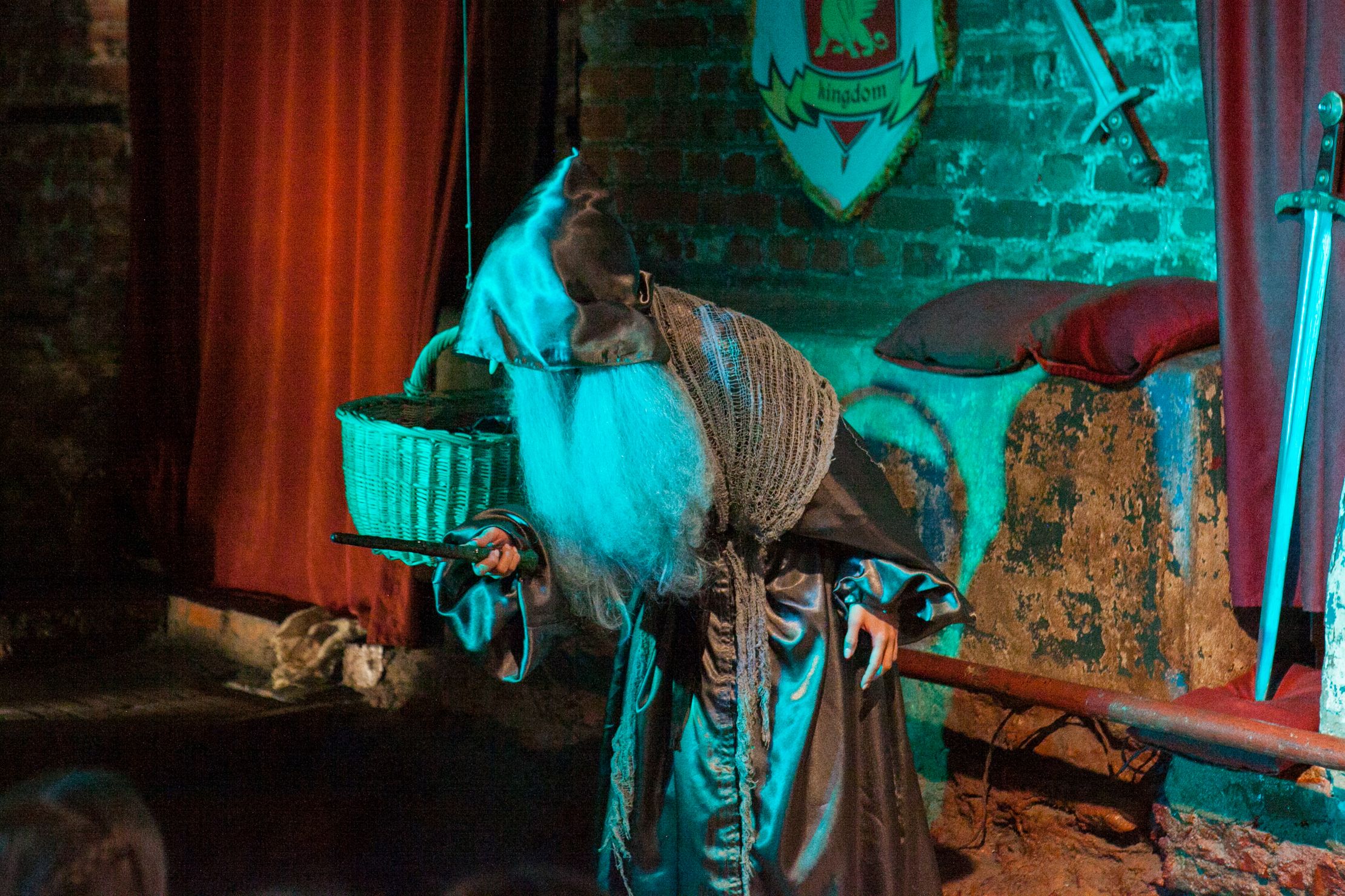 Спектакль на английском языке «Mystery Kingdom. Witch or Princess?»