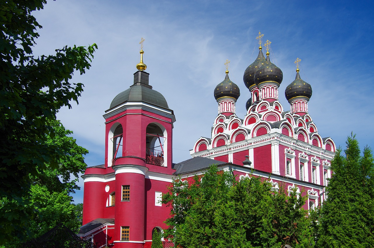 Храм Тихвинской иконы Божией Матери в Алексеевском