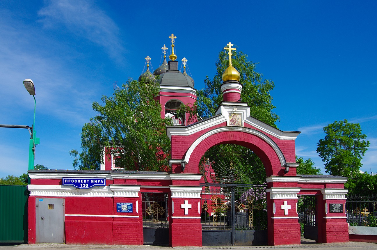 Храм Тихвинской иконы Божией Матери в Алексеевском