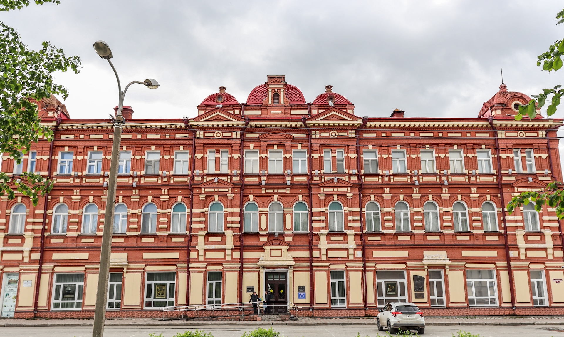 Томский областной художественный музей