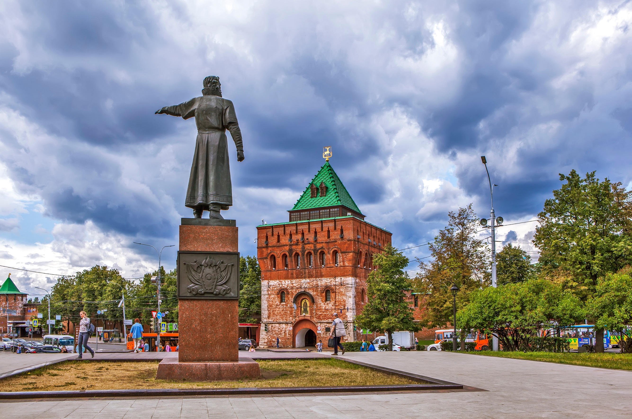 Площадь Минина и Пожарского