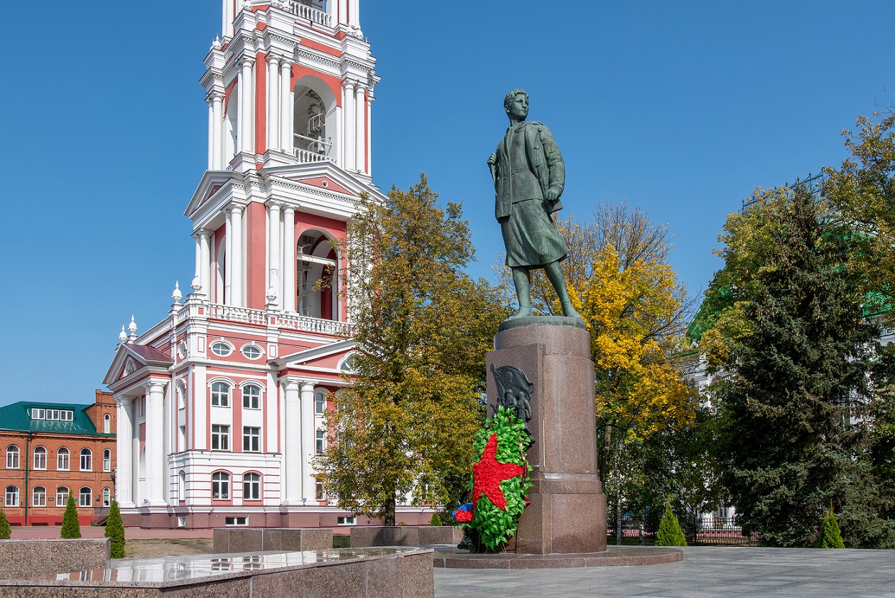 Памятник Зое Космодемьянской