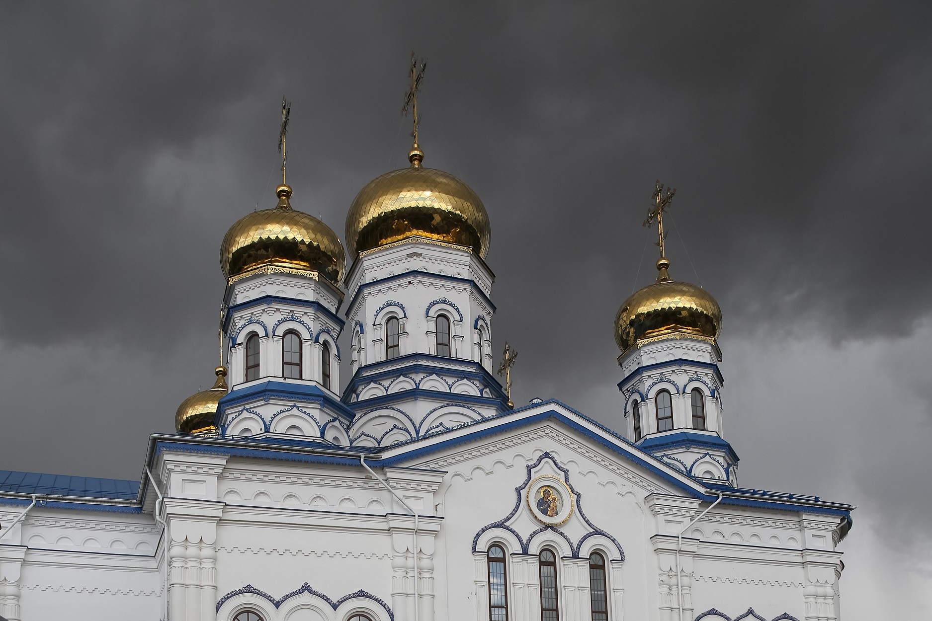 Тихвинский монастырь