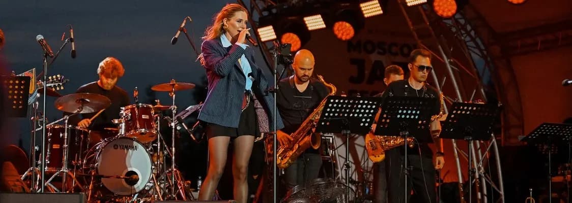 Ольга Синяева & Allseeband