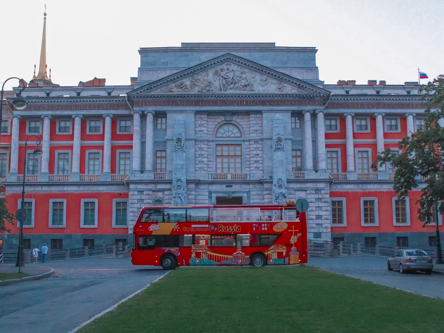 Экскурсия на двухэтажном автобусе City Sightseeing в Санкт-Петербурге