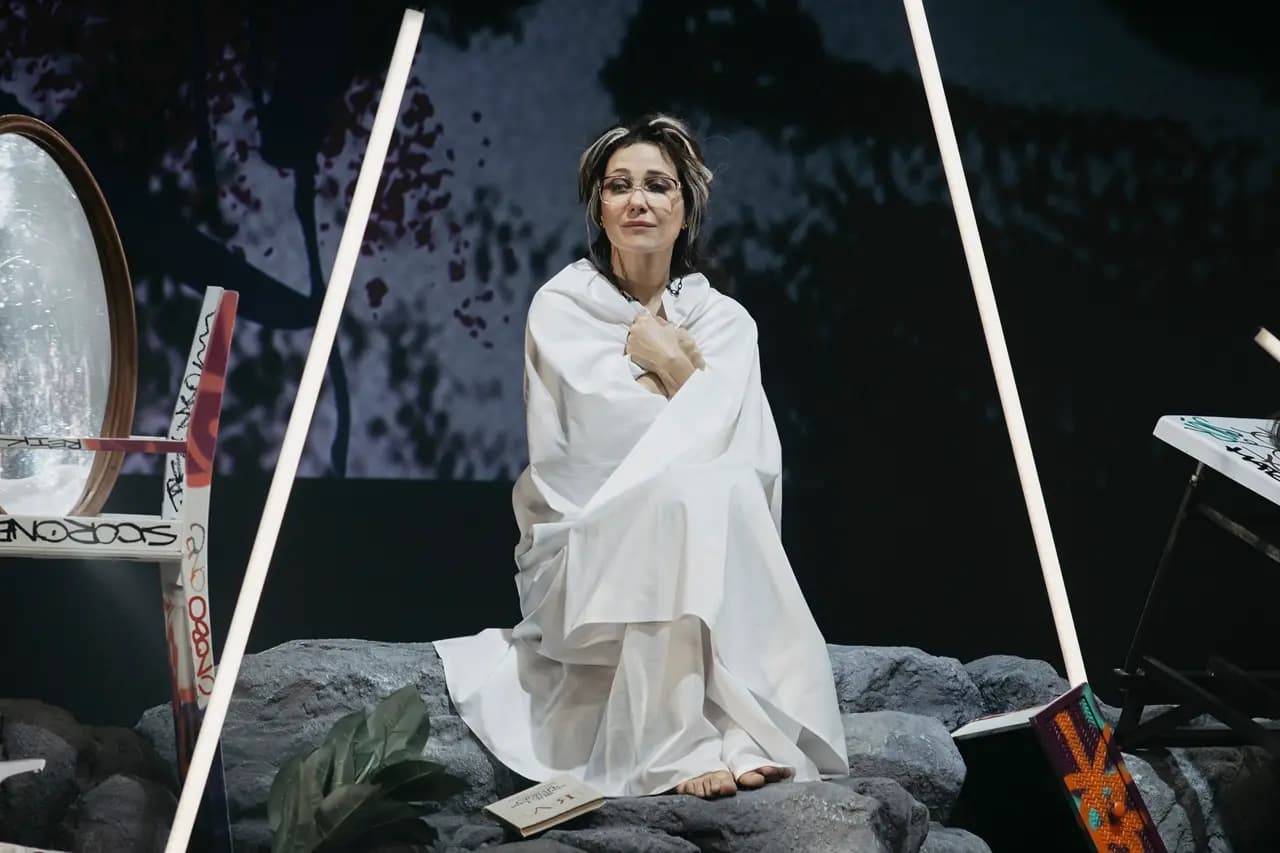 Дорогая Елена Сергеевна