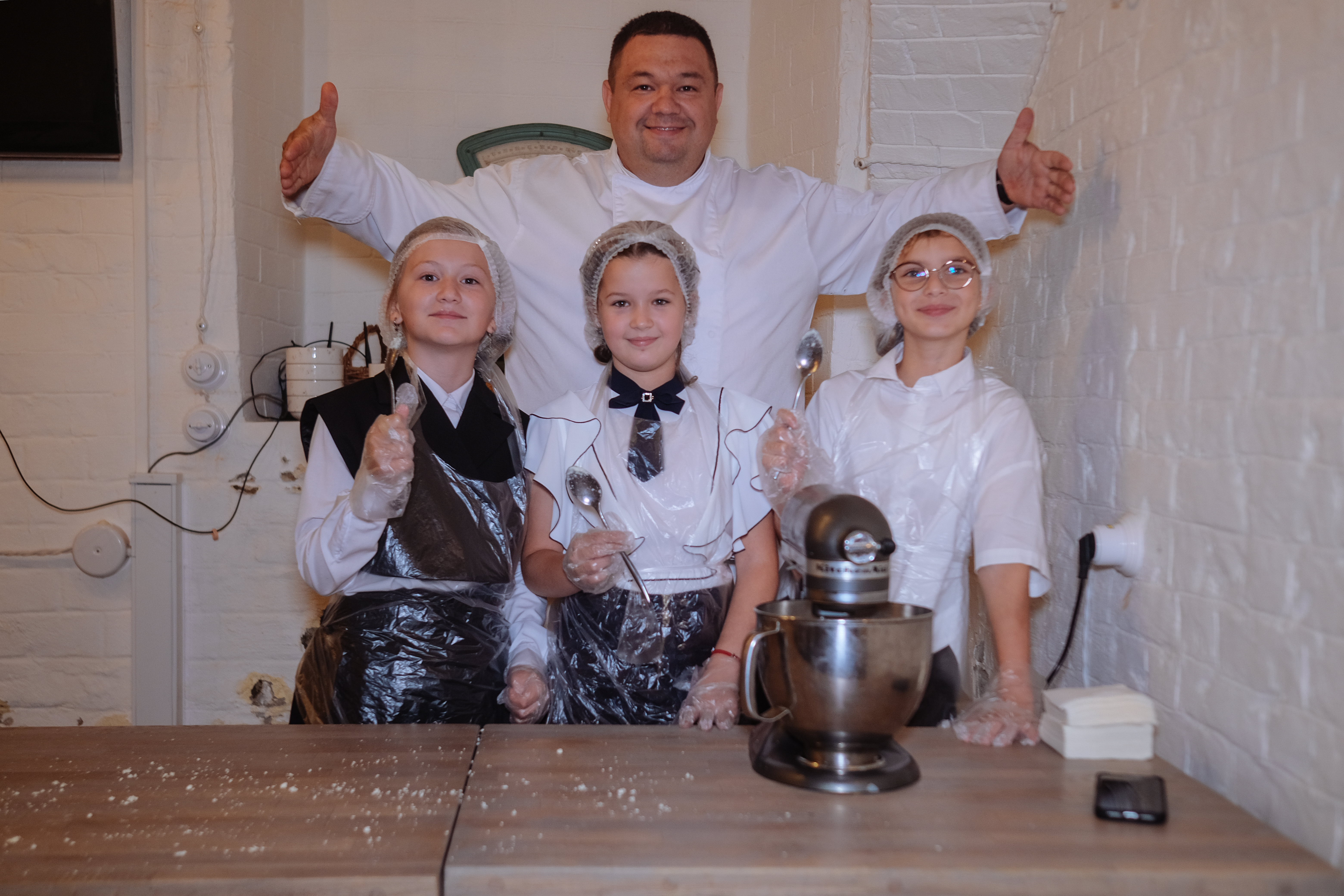 Сырное мороженое в вафельном рожке