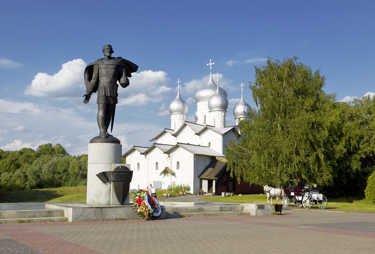 Набережная Александра Невского