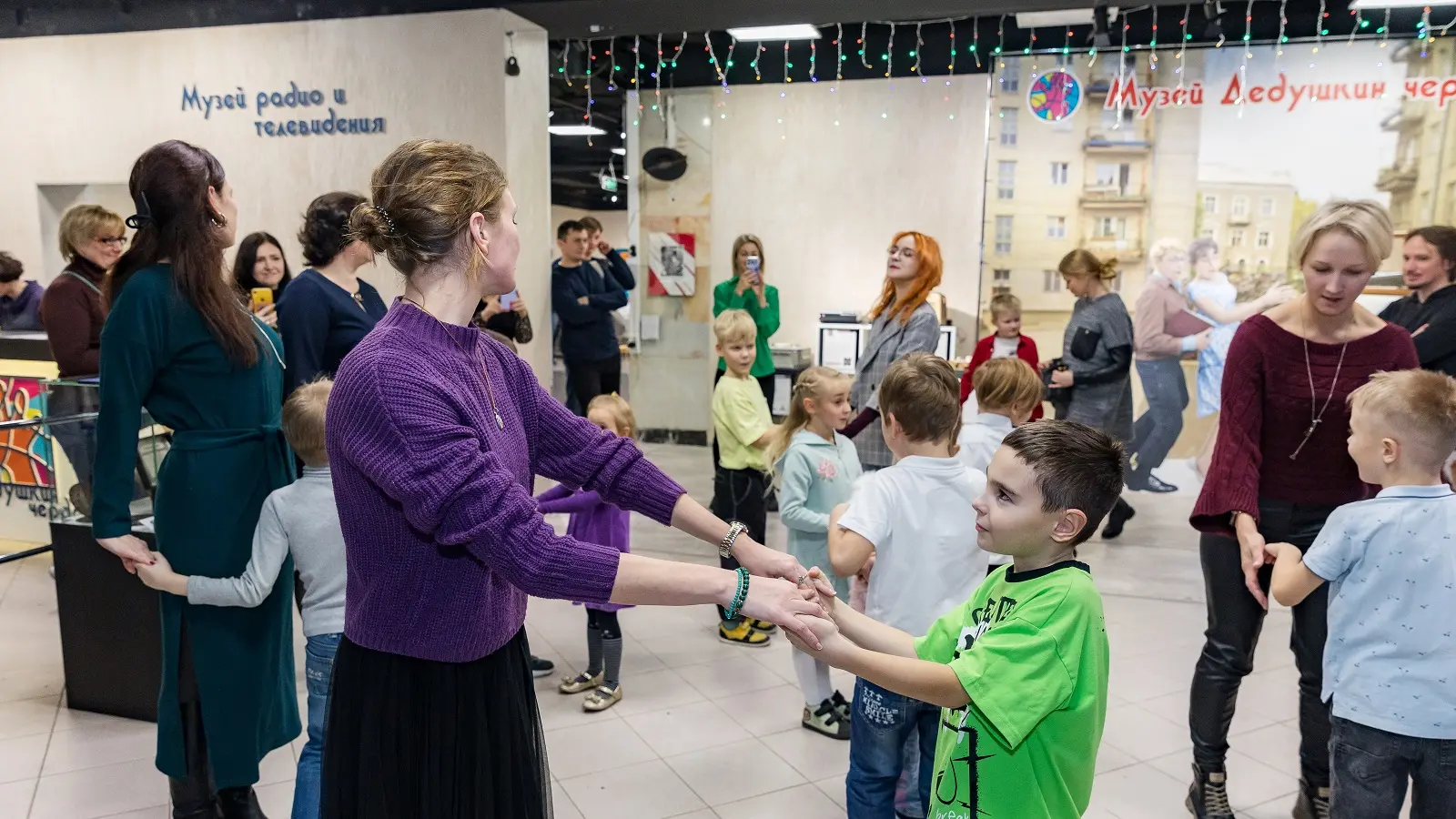 Выпускной в Музее радио (группа 15 чел)