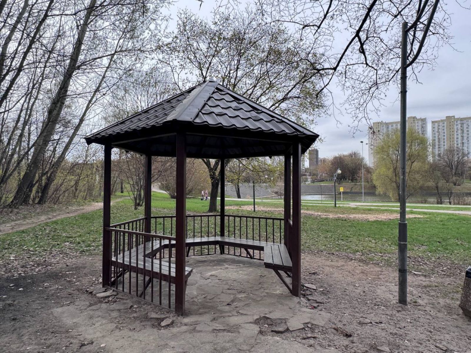 Бронирование беседки №12 в парке имени Шкулева