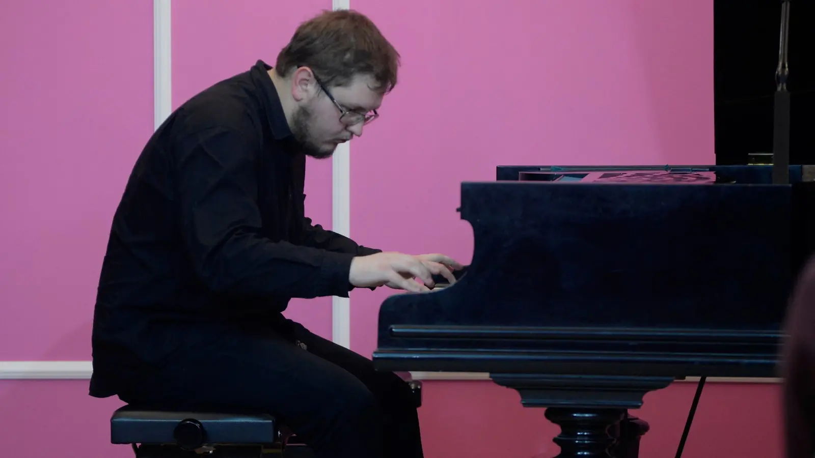 Великолепие Шопена. Виртуоз ХХI века Антон Самсонов (фортепиано)